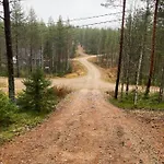 Loppiaiskaari 5, Paljakka Domek alpejski