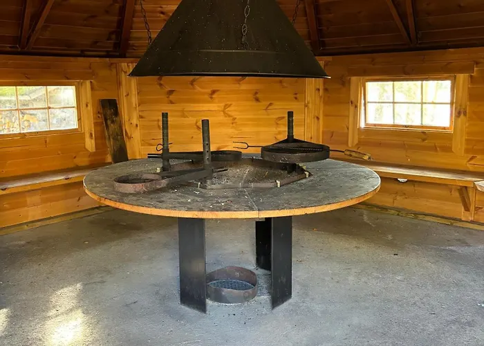 Loppiaiskaari 5, Paljakka *